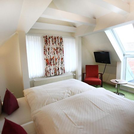 Hotel Schmidt Am Markt Мепен Екстериор снимка