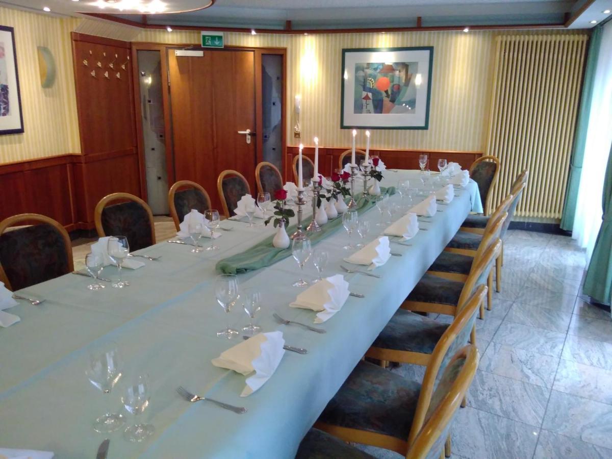 Hotel Schmidt Am Markt Мепен Екстериор снимка