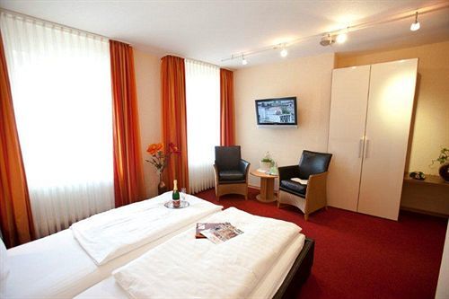 Hotel Schmidt Am Markt Мепен Екстериор снимка