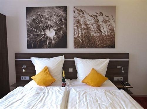 Hotel Schmidt Am Markt Мепен Екстериор снимка